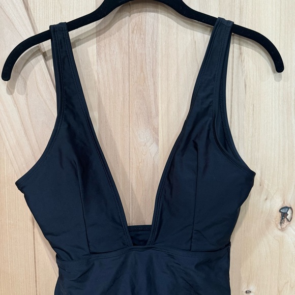 ZAFUL Plunging High Cut Swimsuit Black Size Small One piece Bathing suit Sexy - Picture 12 of 16